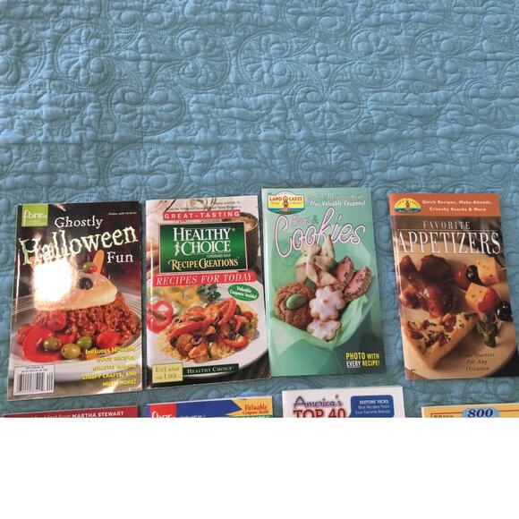 Vintage Holiday Cookbooks Destash lot of 11 Soft Cover - Picture 3 of 5